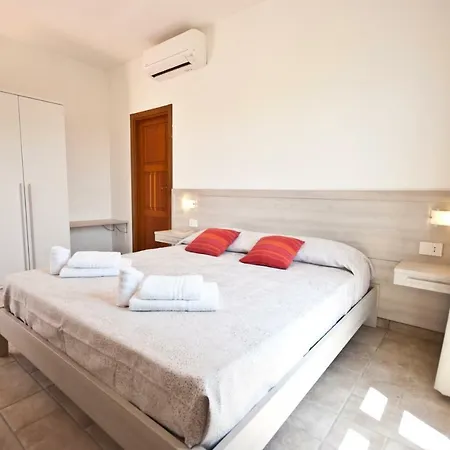 לינה וארוחת בוקר La Casa Degli Ulivi 4*