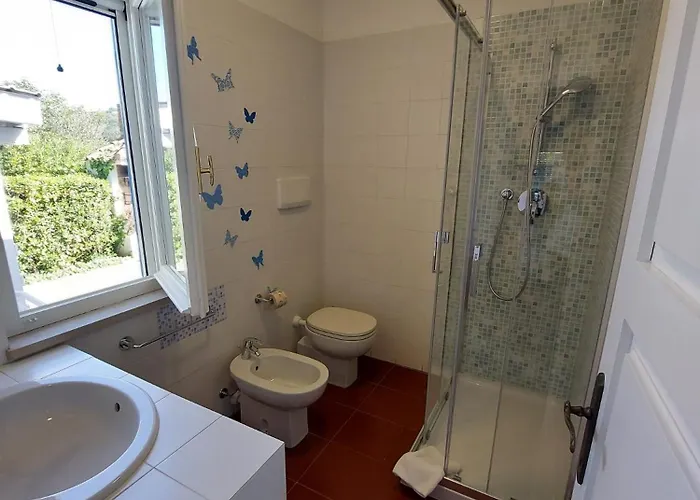 La Casa Degli Ulivi 4* פרוצ'ו